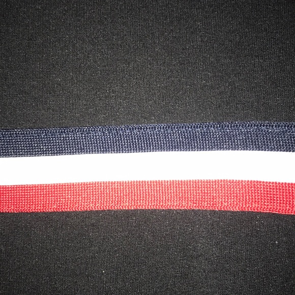 black crew neck - Picture 2 of 2